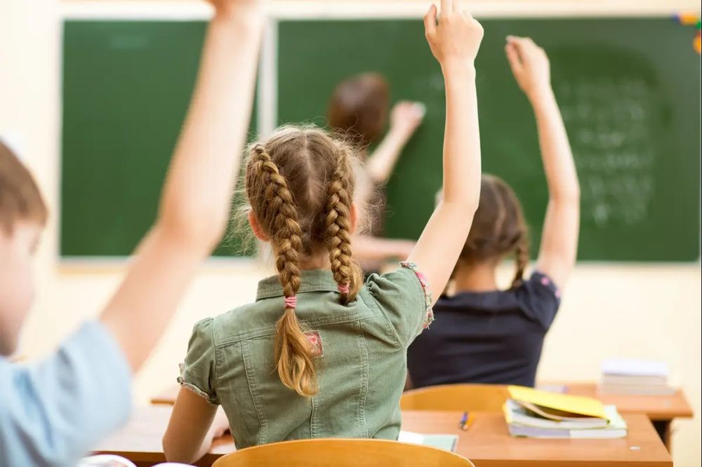 Après qu'un élève ait frappé l'enseignant : cours interrompus à l'école Mikyif A de Béer Shéva