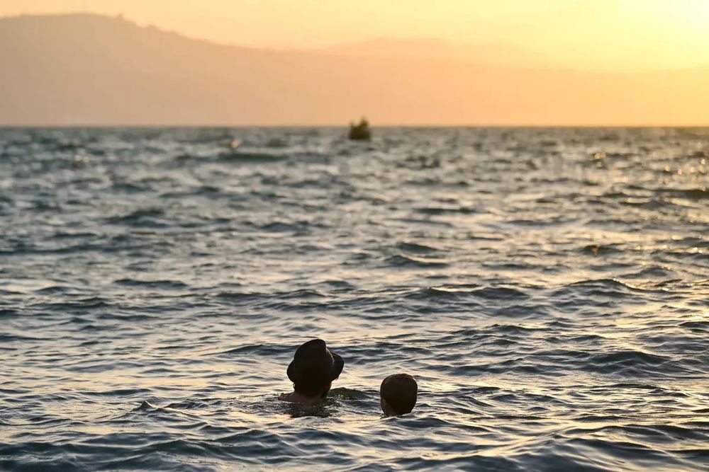 Vagues de chaleur dans les zones étendues du pays
