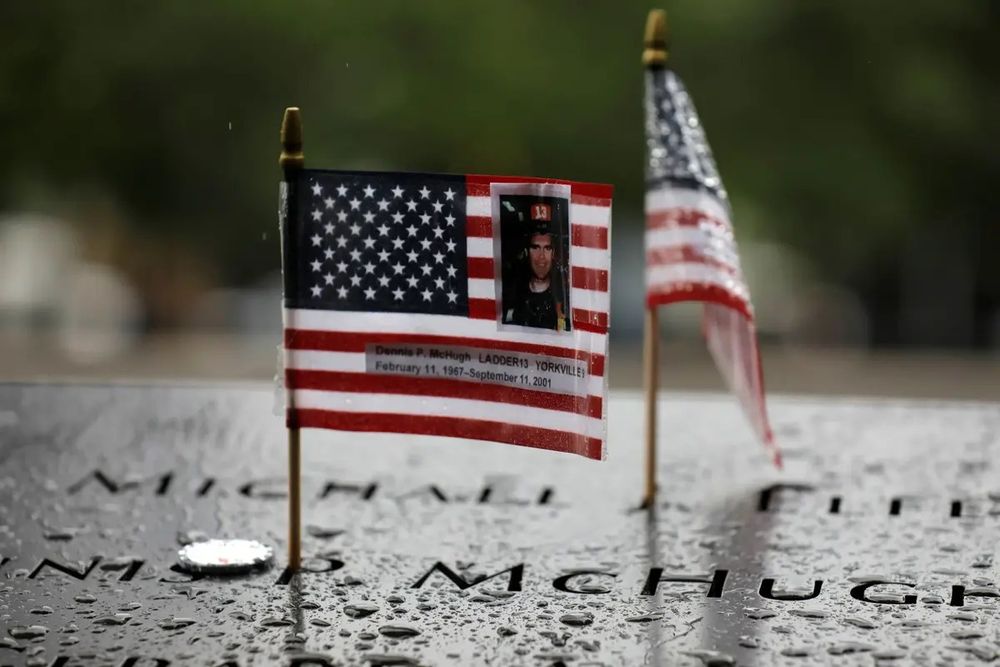 Ont endommagé un mémorial dédié aux victimes de la catastrophe des Twin Towers