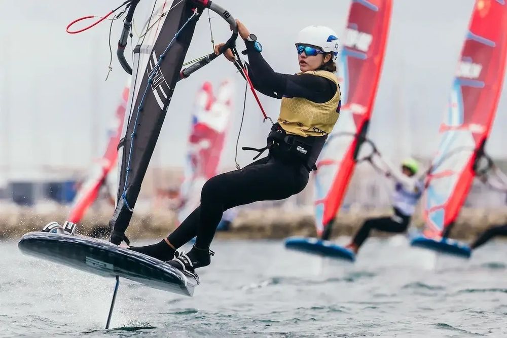 Steinberg championne du monde, Cantor avec la médaille d'argent