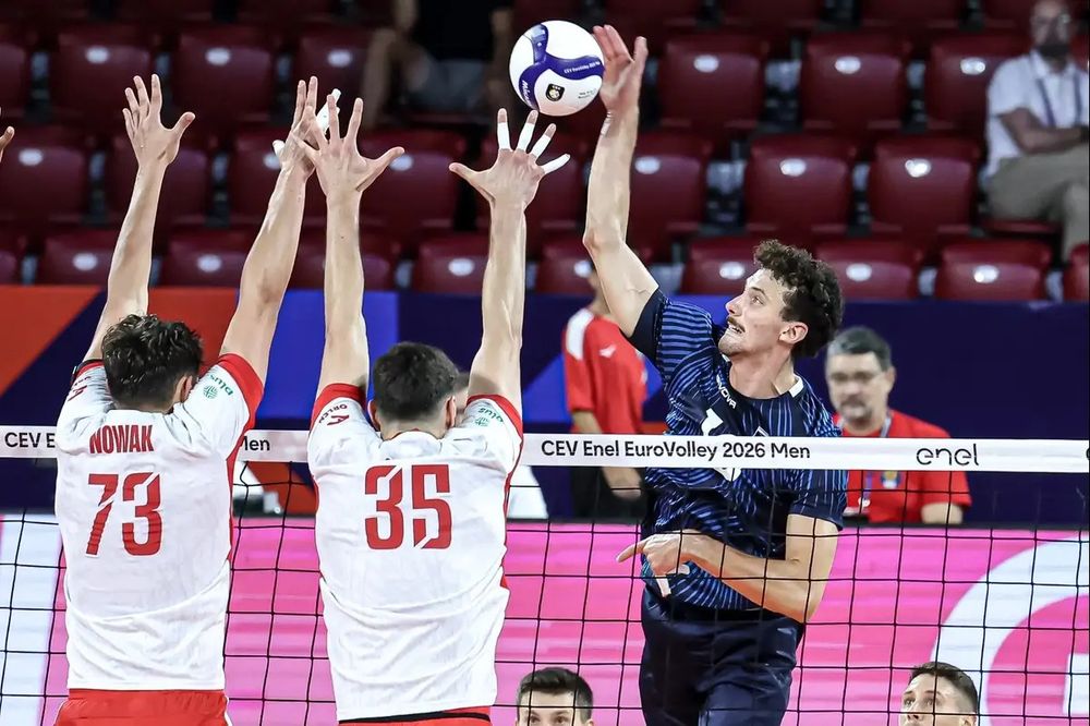 A perdu face à la Pologne au championnat d'Europe de volley-ball