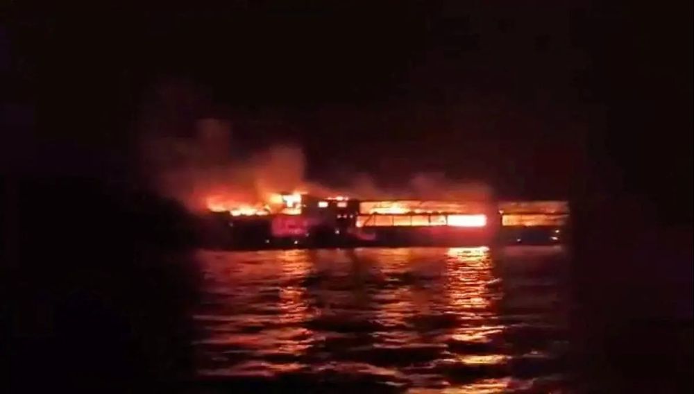 Un ferry prend feu aux Philippines : au moins 5 morts, plus de 80 disparus